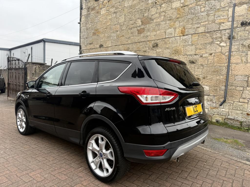 FORD KUGA