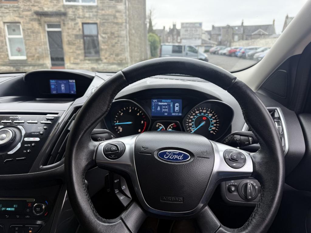FORD KUGA