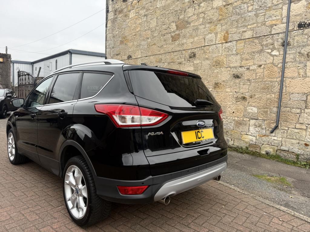 FORD KUGA
