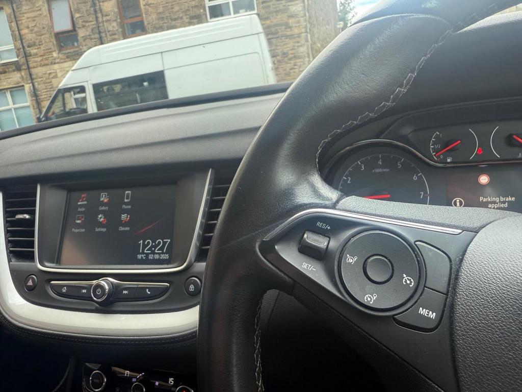 VAUXHALL GRANDLAND X