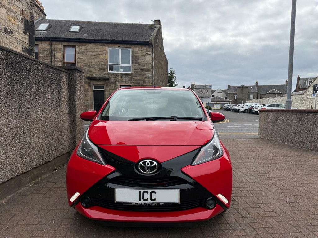 TOYOTA AYGO