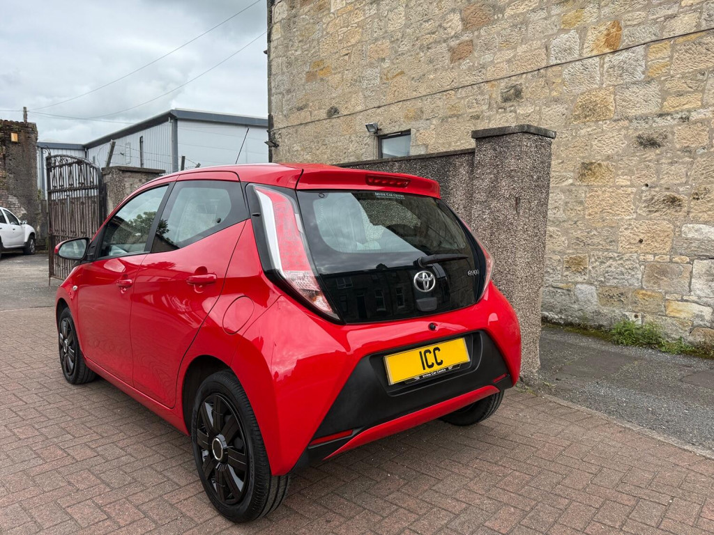 TOYOTA AYGO