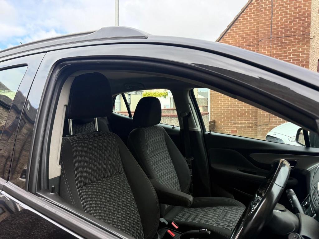 VAUXHALL MOKKA