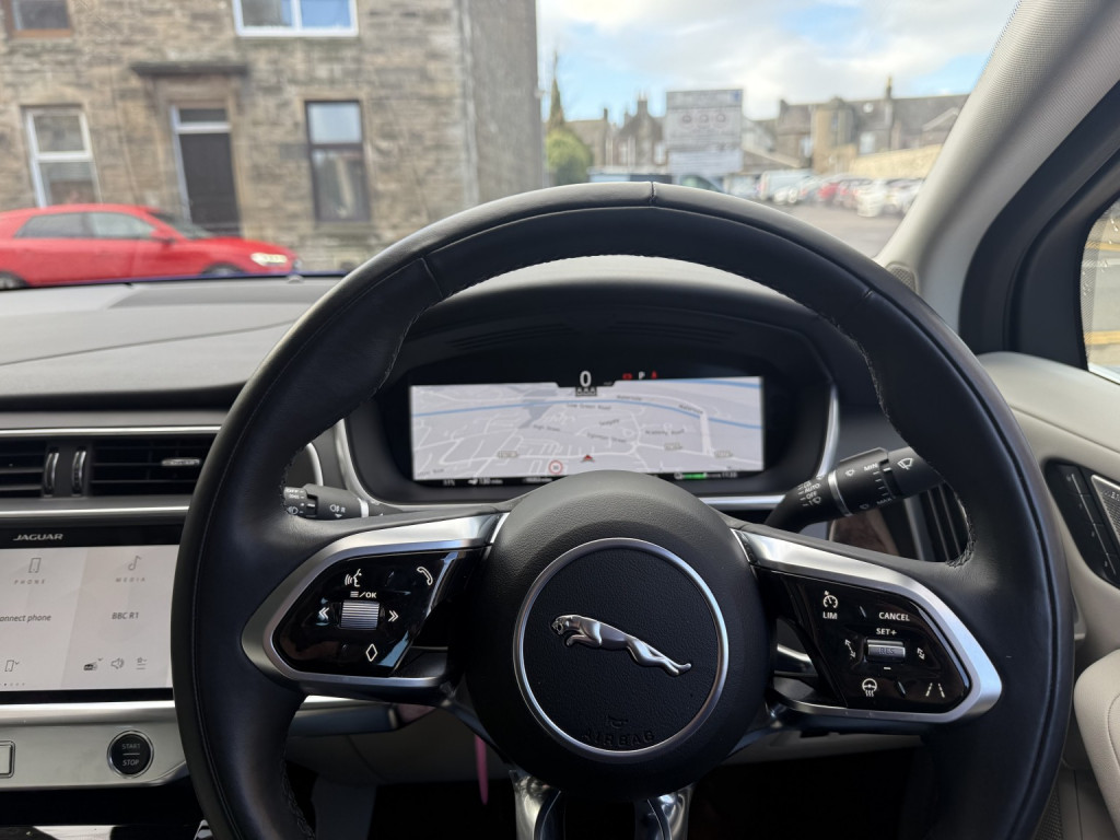 JAGUAR I-Pace