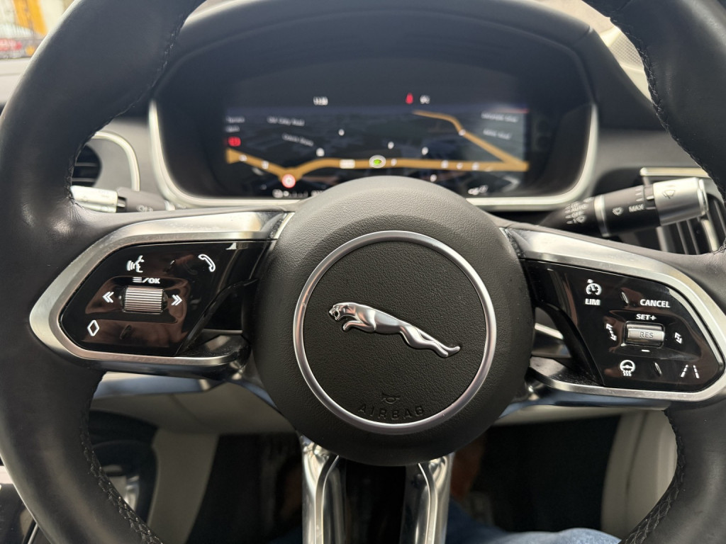 JAGUAR I-Pace