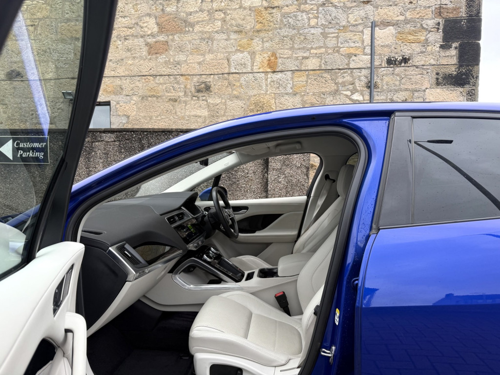 JAGUAR I-Pace