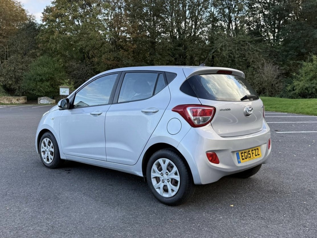 HYUNDAI I10
