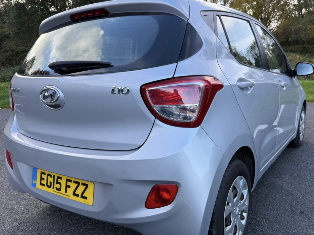HYUNDAI I10