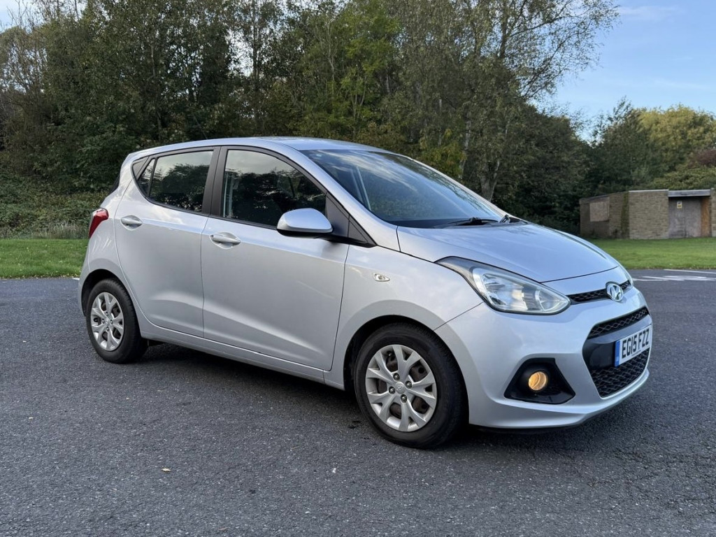HYUNDAI I10
