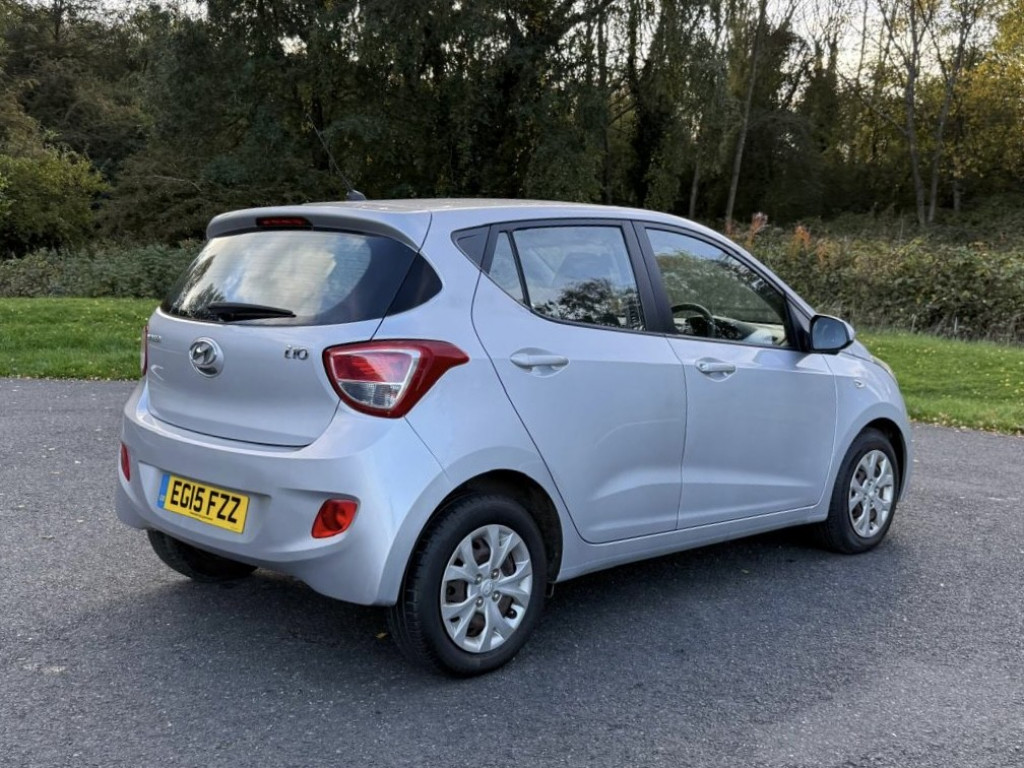 HYUNDAI I10