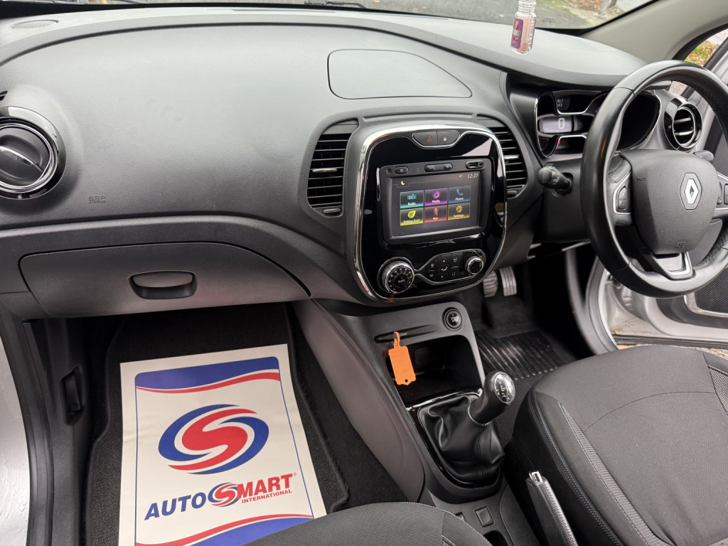 RENAULT CAPTUR