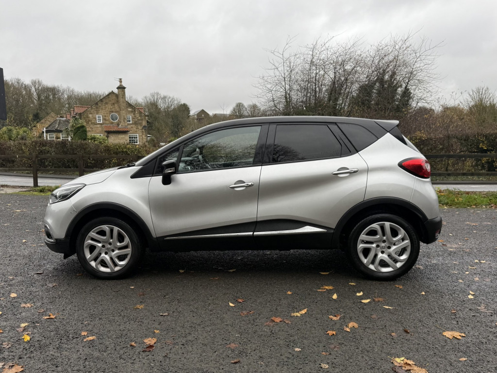 RENAULT CAPTUR