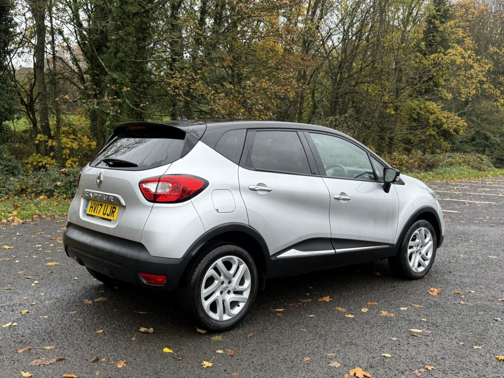 RENAULT CAPTUR