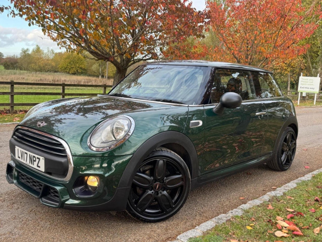 MINI HATCH