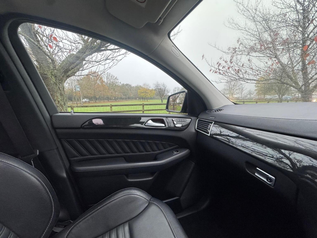 MERCEDES-BENZ GLE CLASS