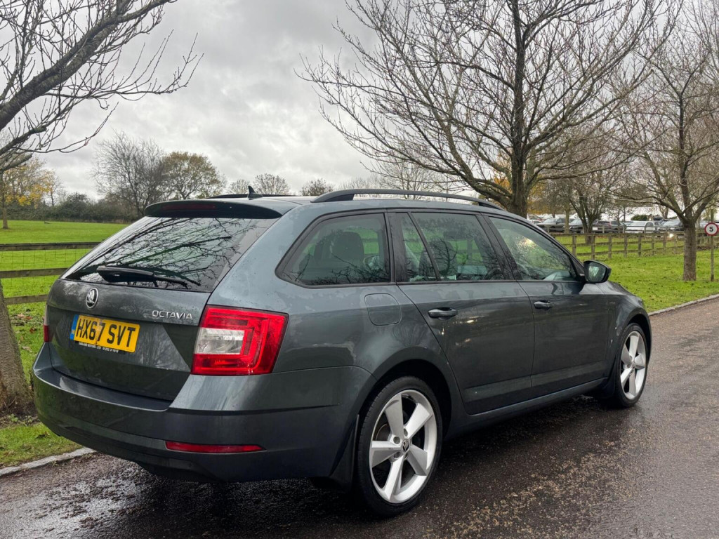 SKODA OCTAVIA