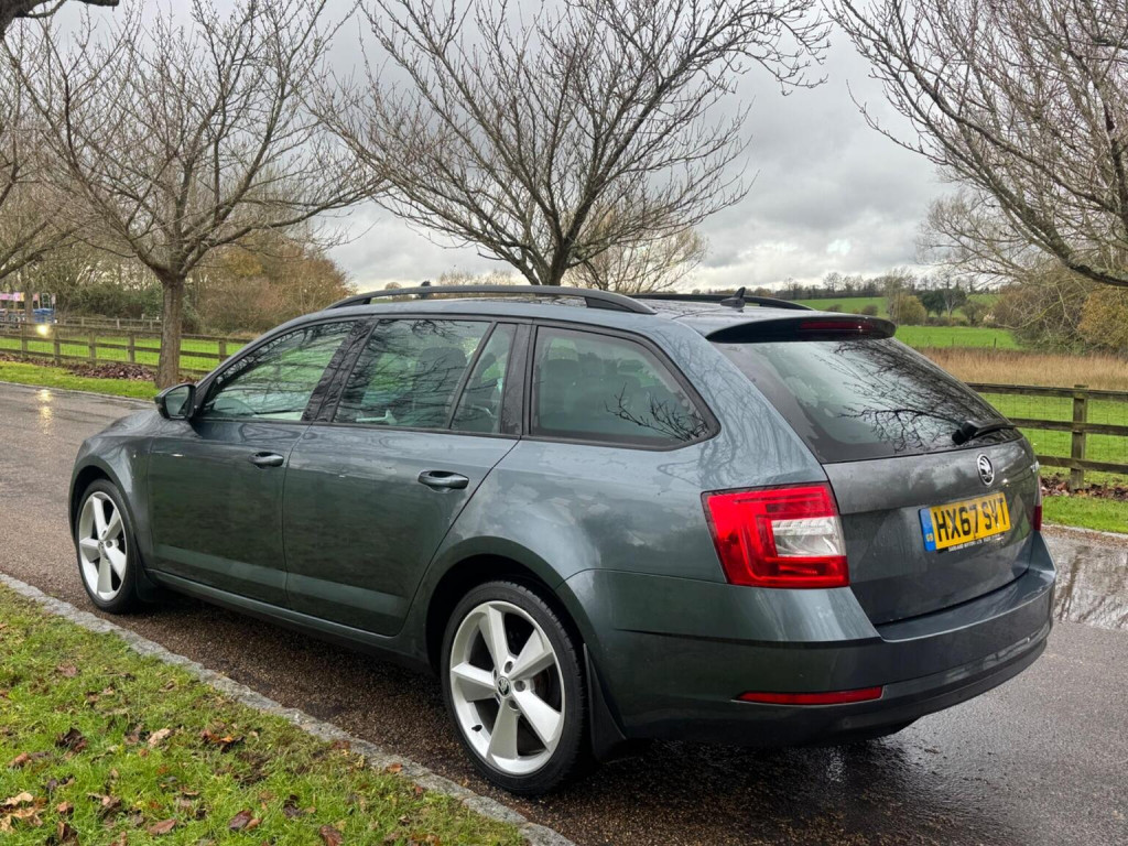 SKODA OCTAVIA