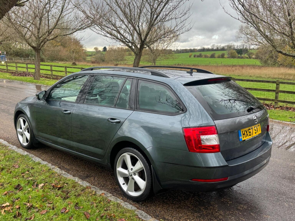 SKODA OCTAVIA