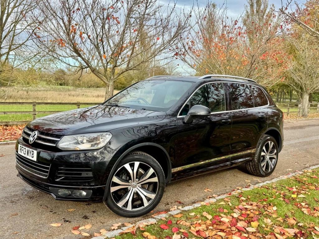 VOLKSWAGEN TOUAREG
