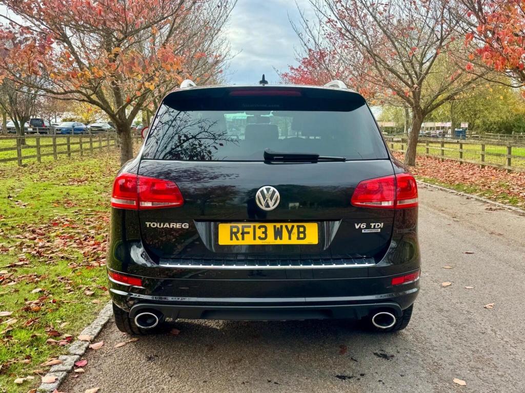 VOLKSWAGEN TOUAREG
