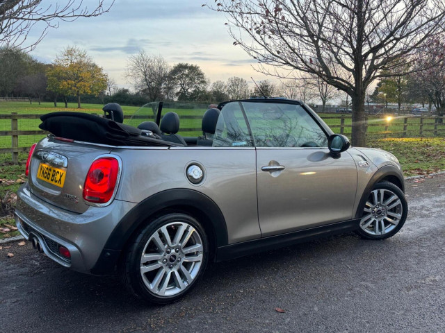MINI CONVERTIBLE