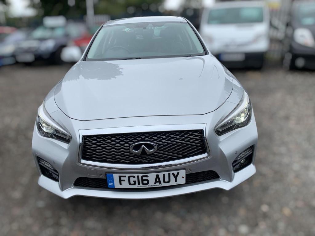INFINITI Q50