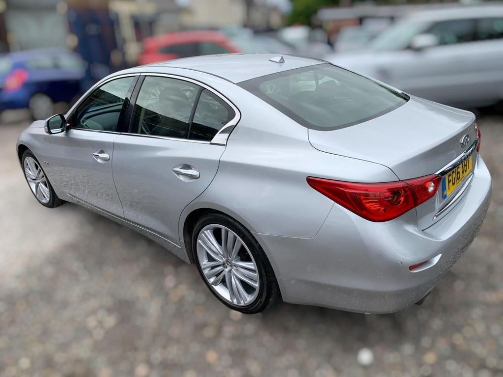 INFINITI Q50