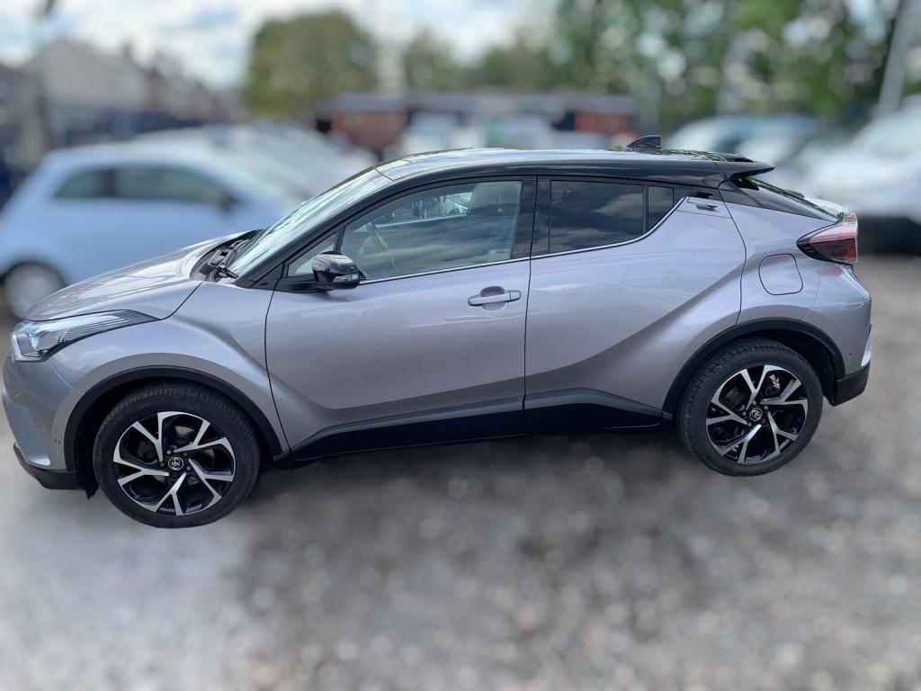 TOYOTA C-HR