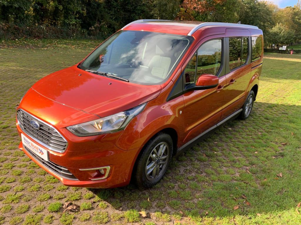 FORD GRAND TOURNEO CONNECT