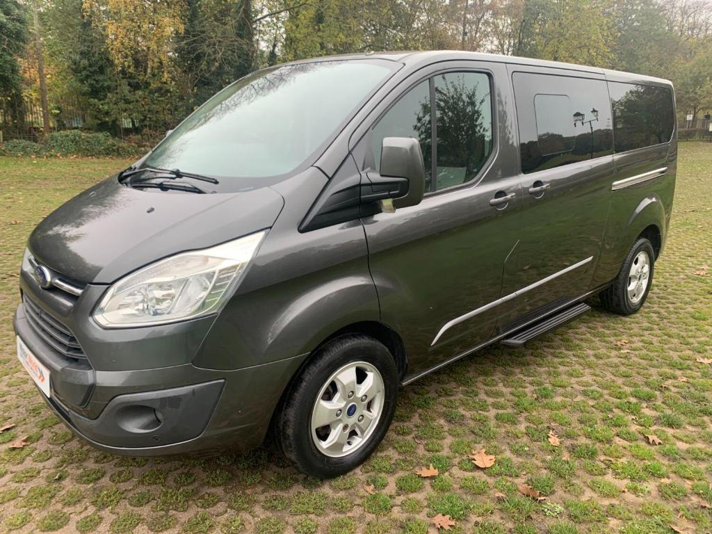 FORD TOURNEO