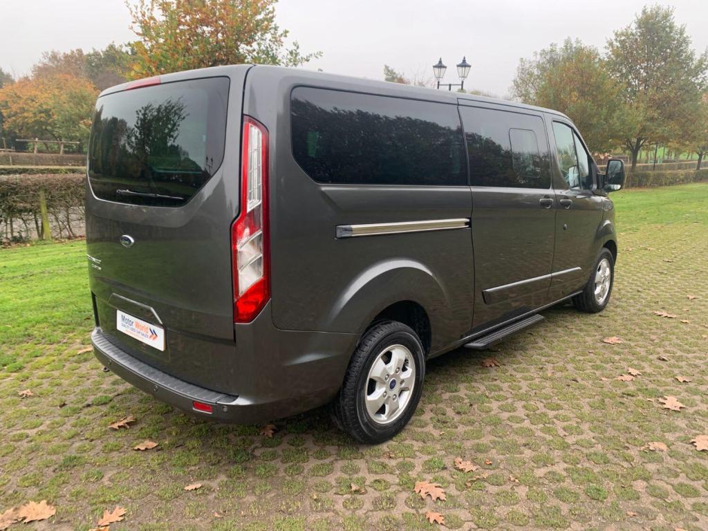 FORD TOURNEO