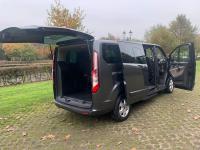FORD TOURNEO