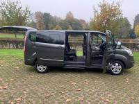 FORD TOURNEO
