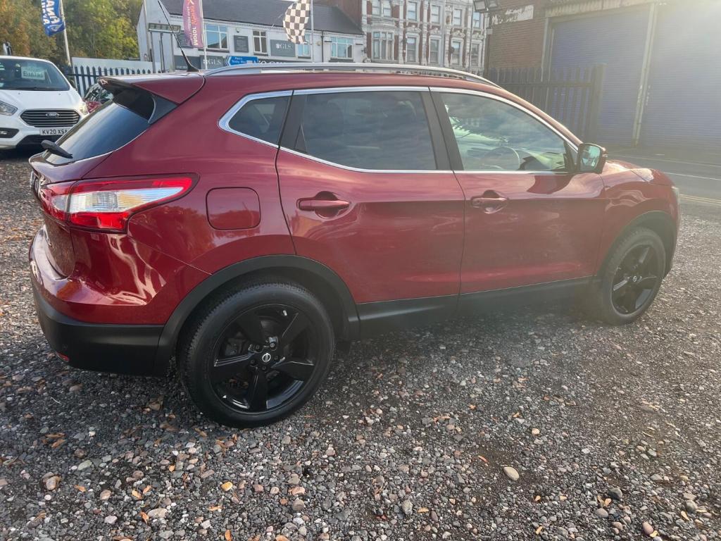 NISSAN QASHQAI