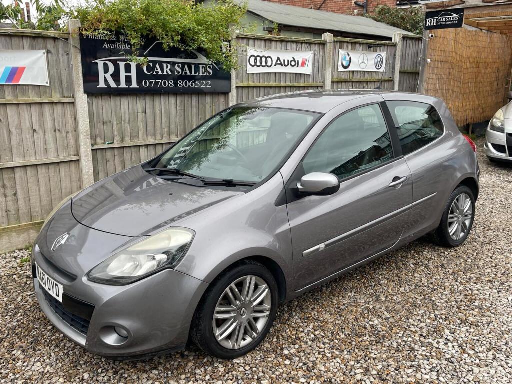 RENAULT CLIO