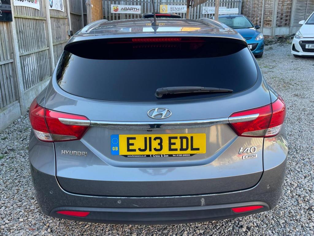 HYUNDAI I40
