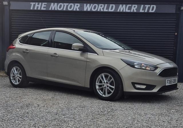 FORD FOCUS 1.0 T EcoBoost Zetec