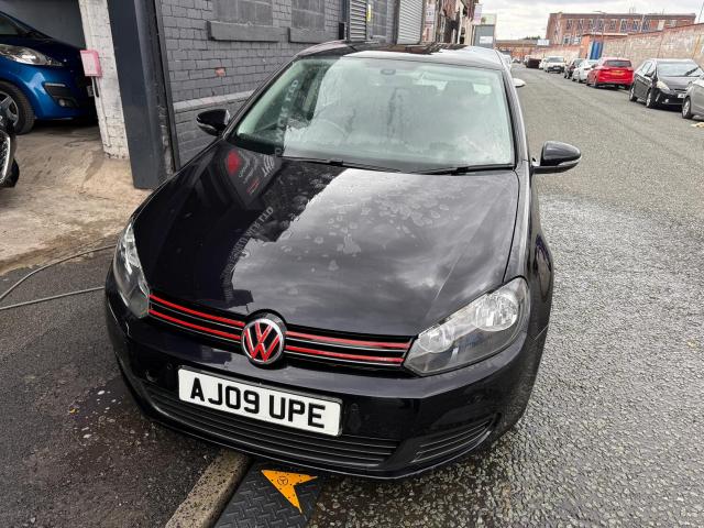 VOLKSWAGEN GOLF 2.0 TDI SE