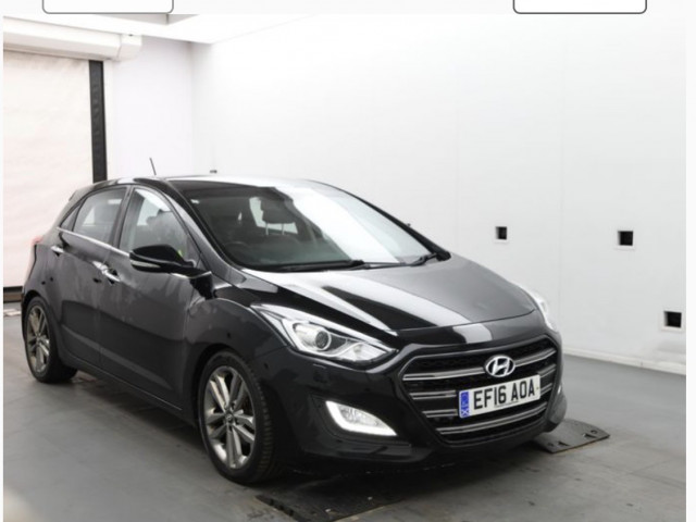 HYUNDAI I30 1.6 CRDi Blue Drive Premium