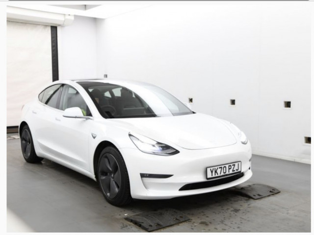 TESLA MODEL 3 (Dual Motor) Long Range