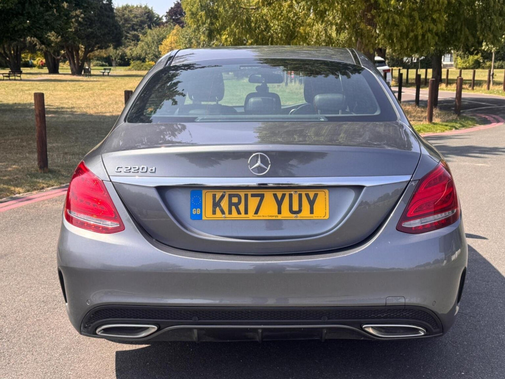 MERCEDES-BENZ C CLASS