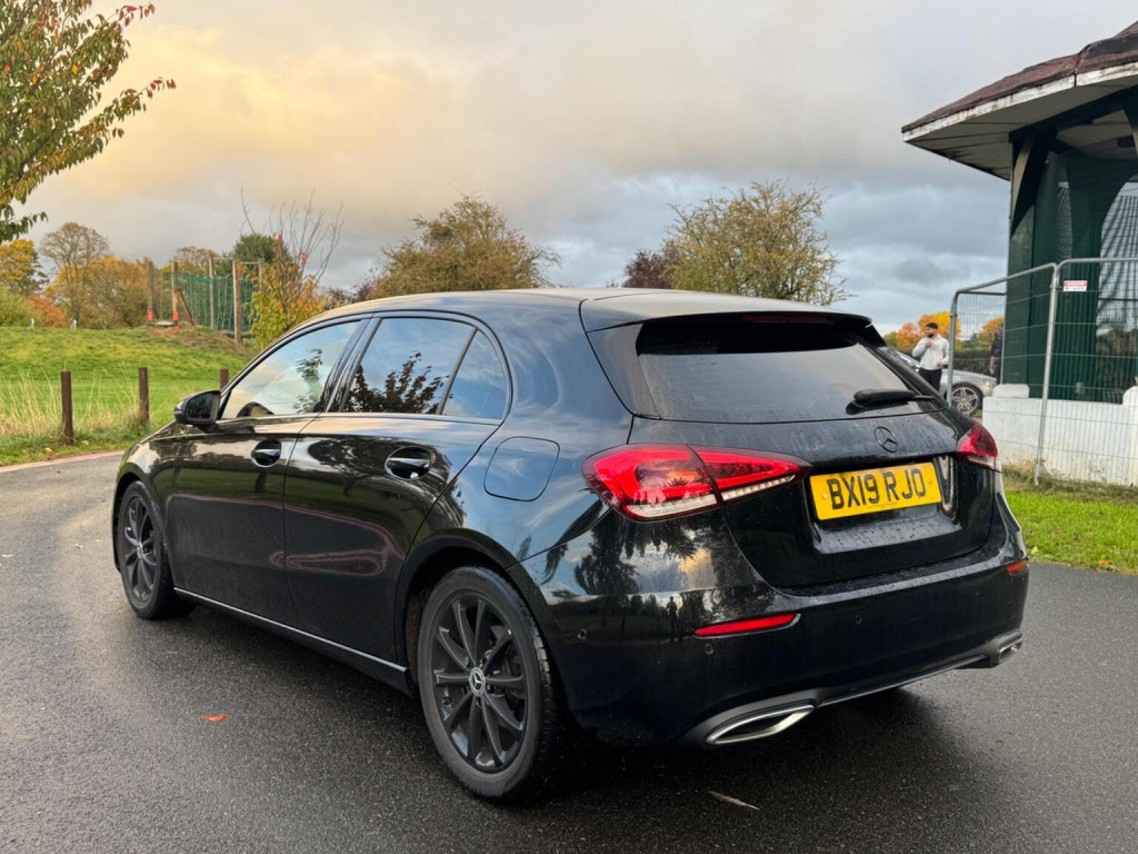 MERCEDES-BENZ A CLASS