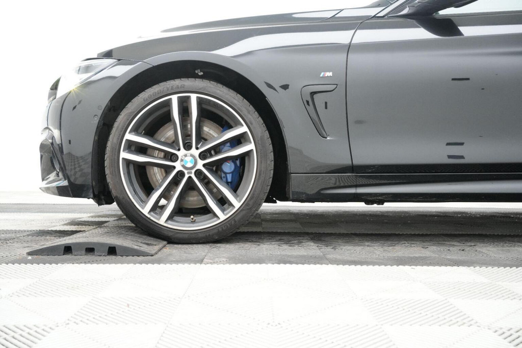 BMW 4 SERIES