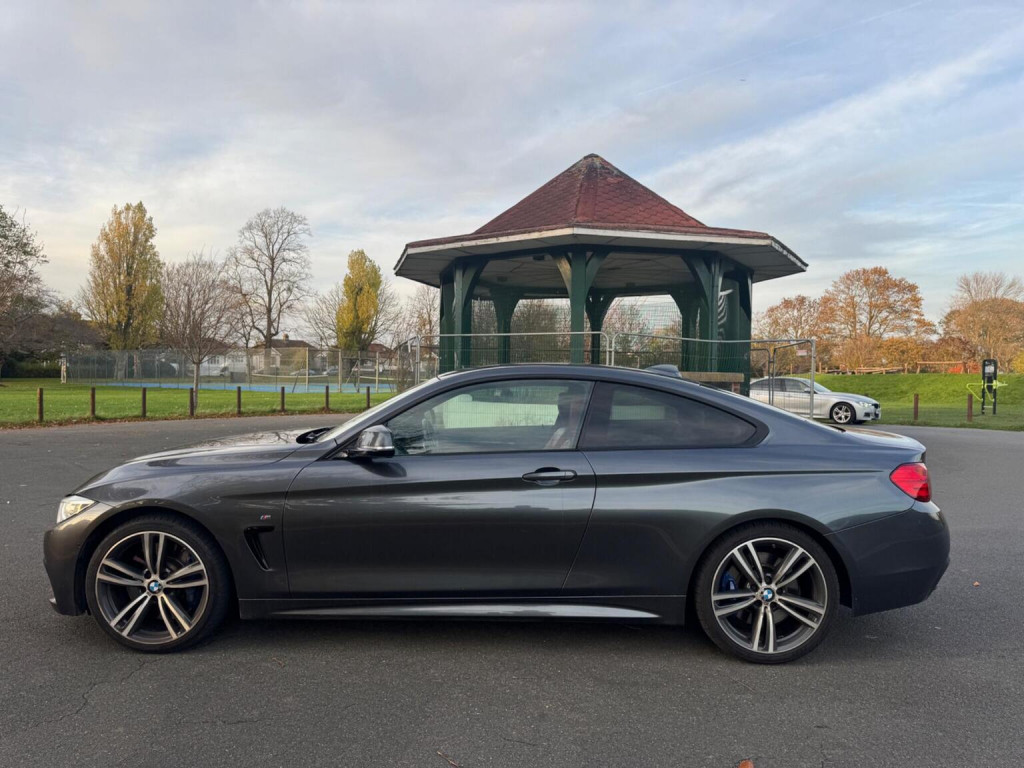 BMW 4 SERIES