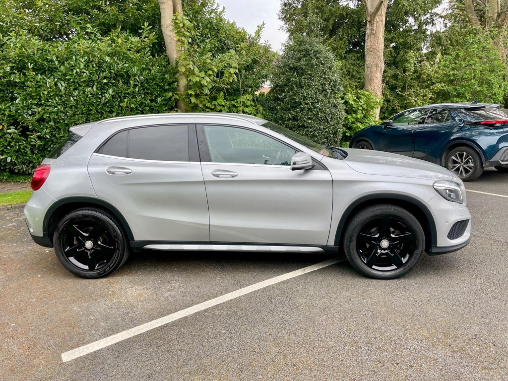 MERCEDES-BENZ GLA CLASS 2.1 GLA200d AMG Line (Premium) 7G-DCT 4MATIC Euro 6 (s/s) 5dr