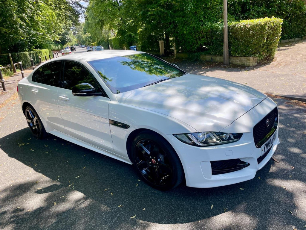JAGUAR XE 2.0d R-Sport Auto Euro 6 (s/s) 4dr
