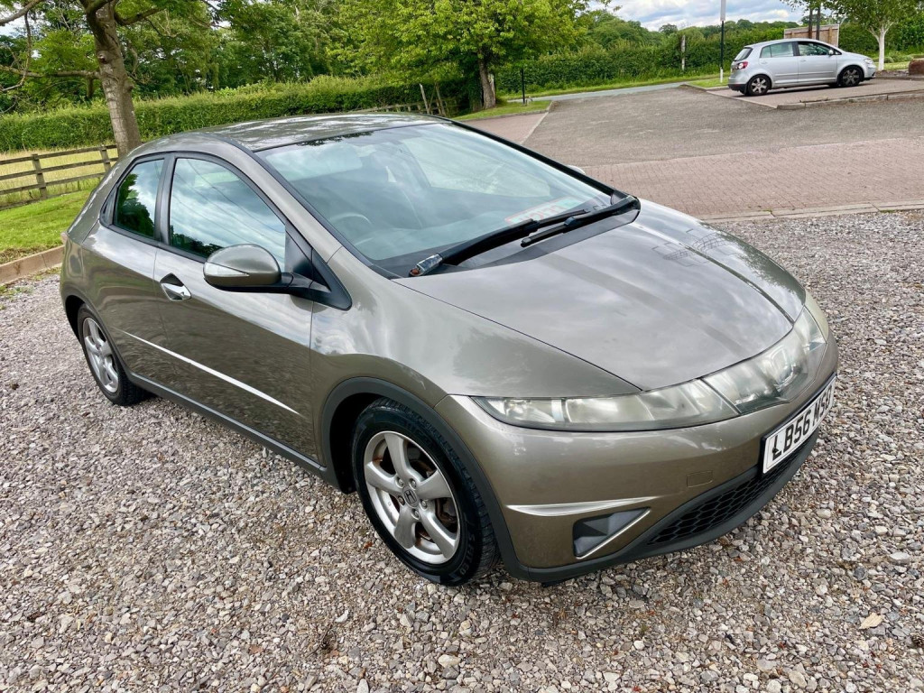 HONDA CIVIC 1.8 i-VTEC SE i-Shift 5dr