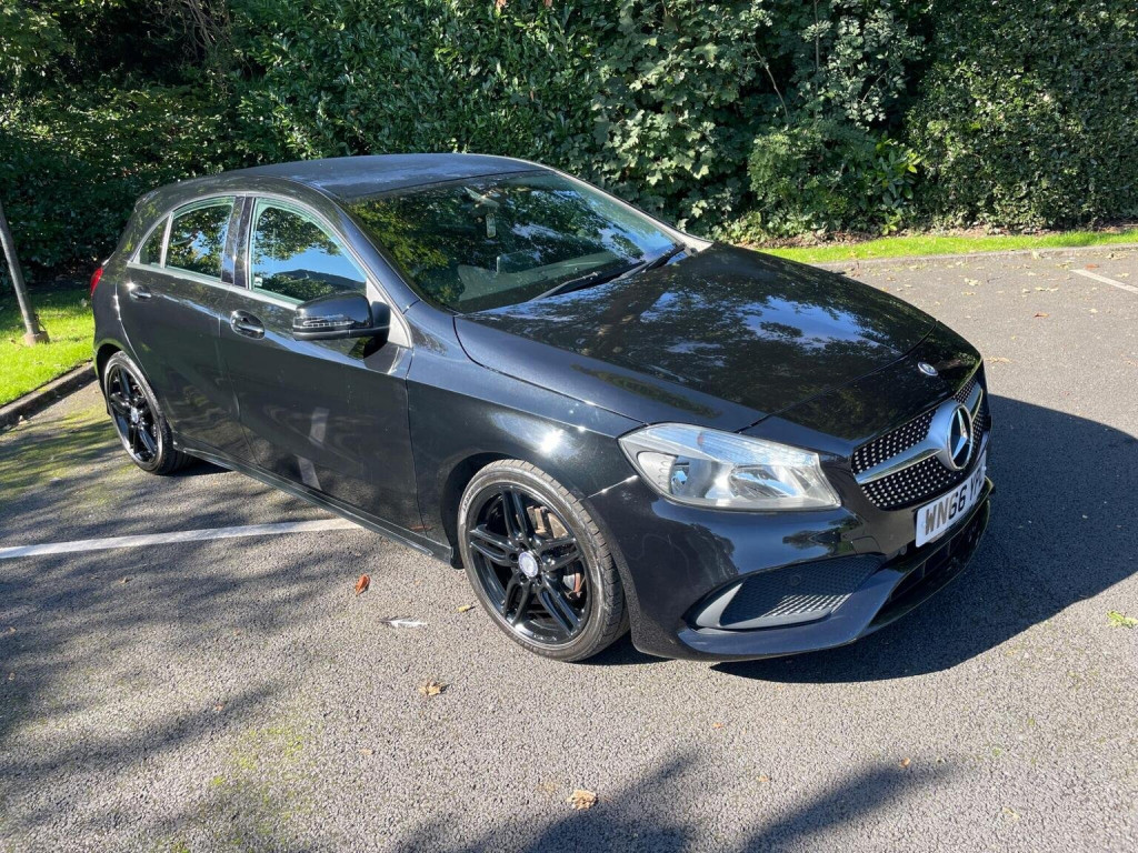 MERCEDES-BENZ A CLASS 1.5 A180d AMG Line Euro 6 (s/s) 5dr
