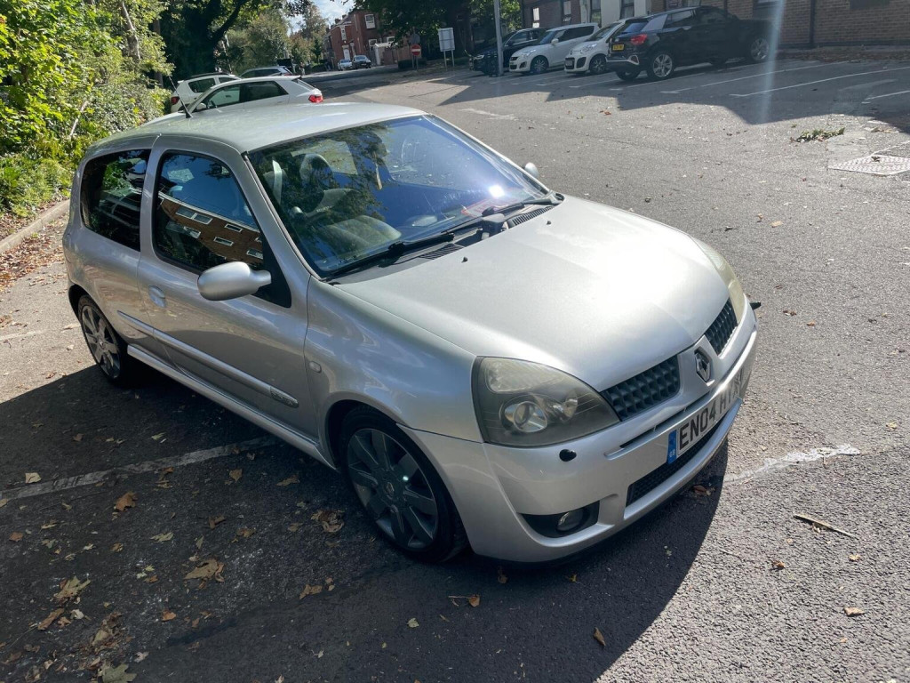 RENAULT CLIO 2.0 16v Renaultsport 3dr