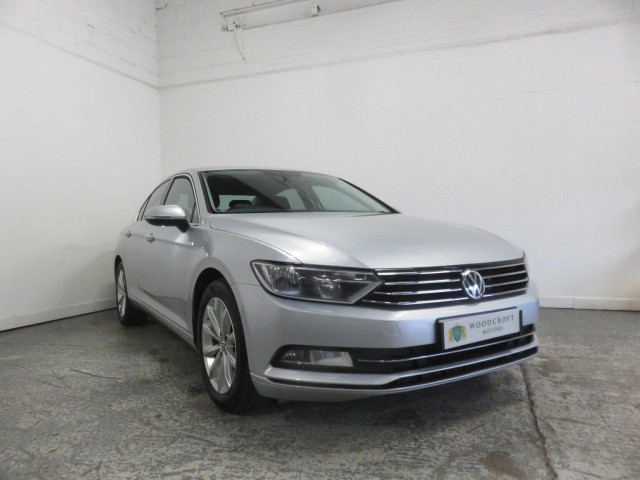 VOLKSWAGEN PASSAT 1.6 TDI BlueMotion Tech SE Euro 6 (s/s) 4dr (2016/66)